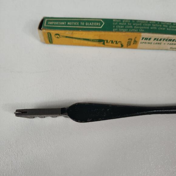 Vintage Fletcher Glass Cutter Gold Tip With Micro Finish Wheel No. 01 - Picture 5 of 6